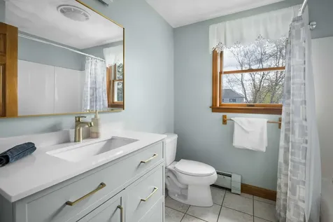 31 Highland Avenue York ME 03909