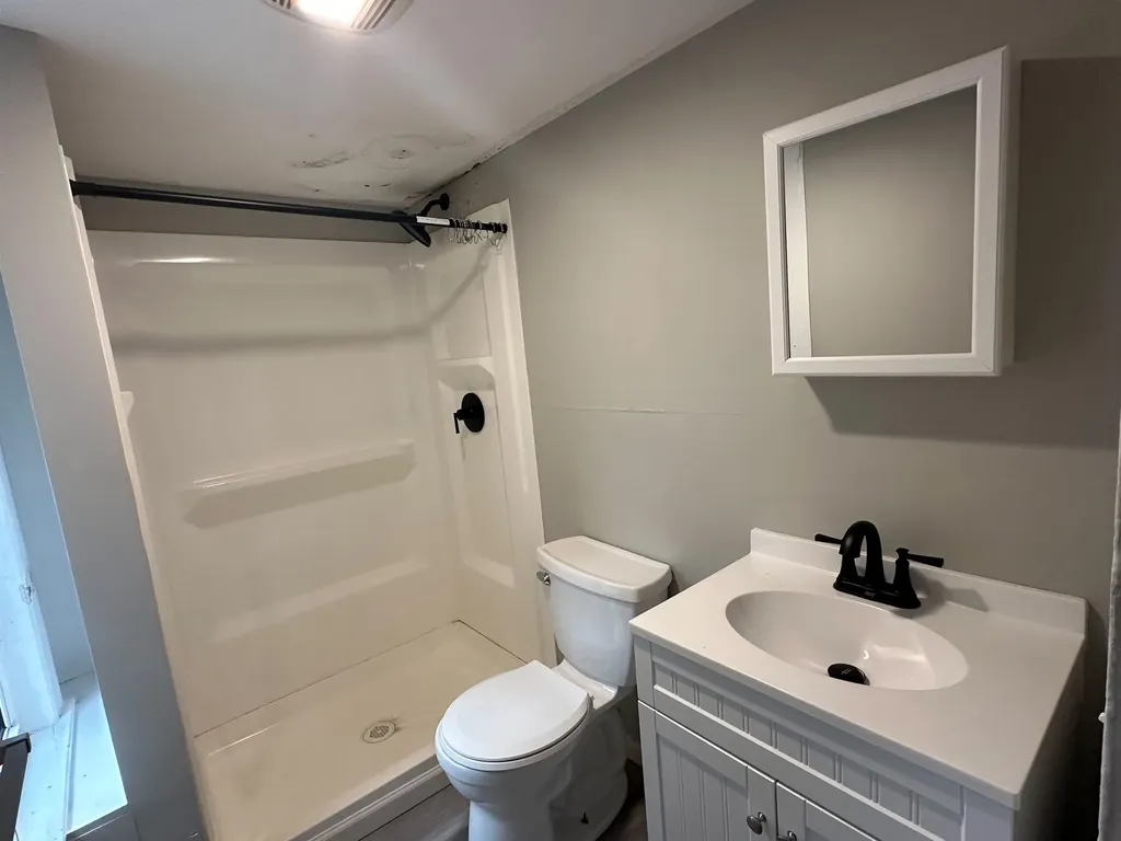 261 Union Avenue Laconia NH 03264