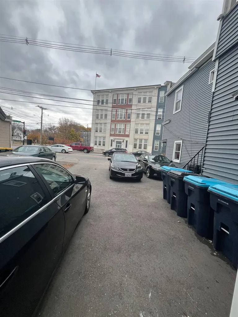 261 Union Avenue Laconia NH 03264