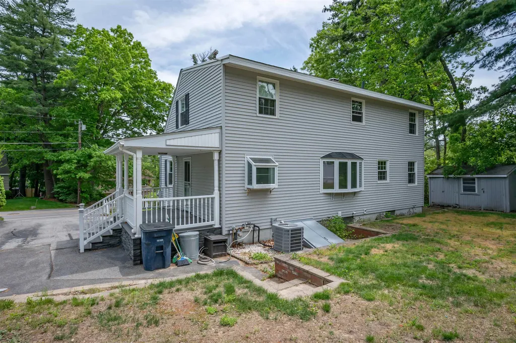 192 Searles Road Nashua NH 03062