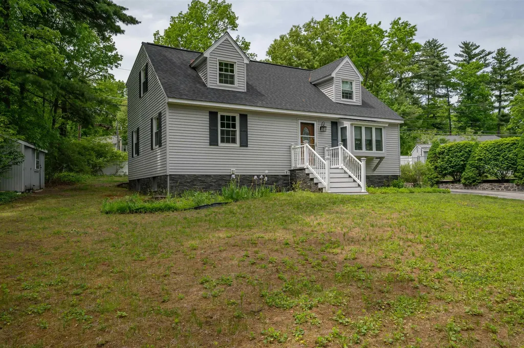 192 Searles Road Nashua NH 03062