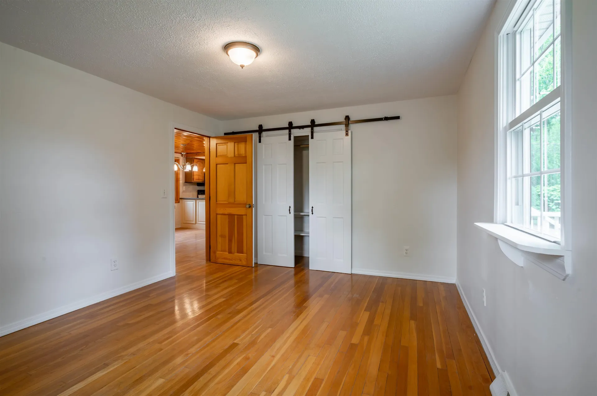 192 Searles Road Nashua NH 03062