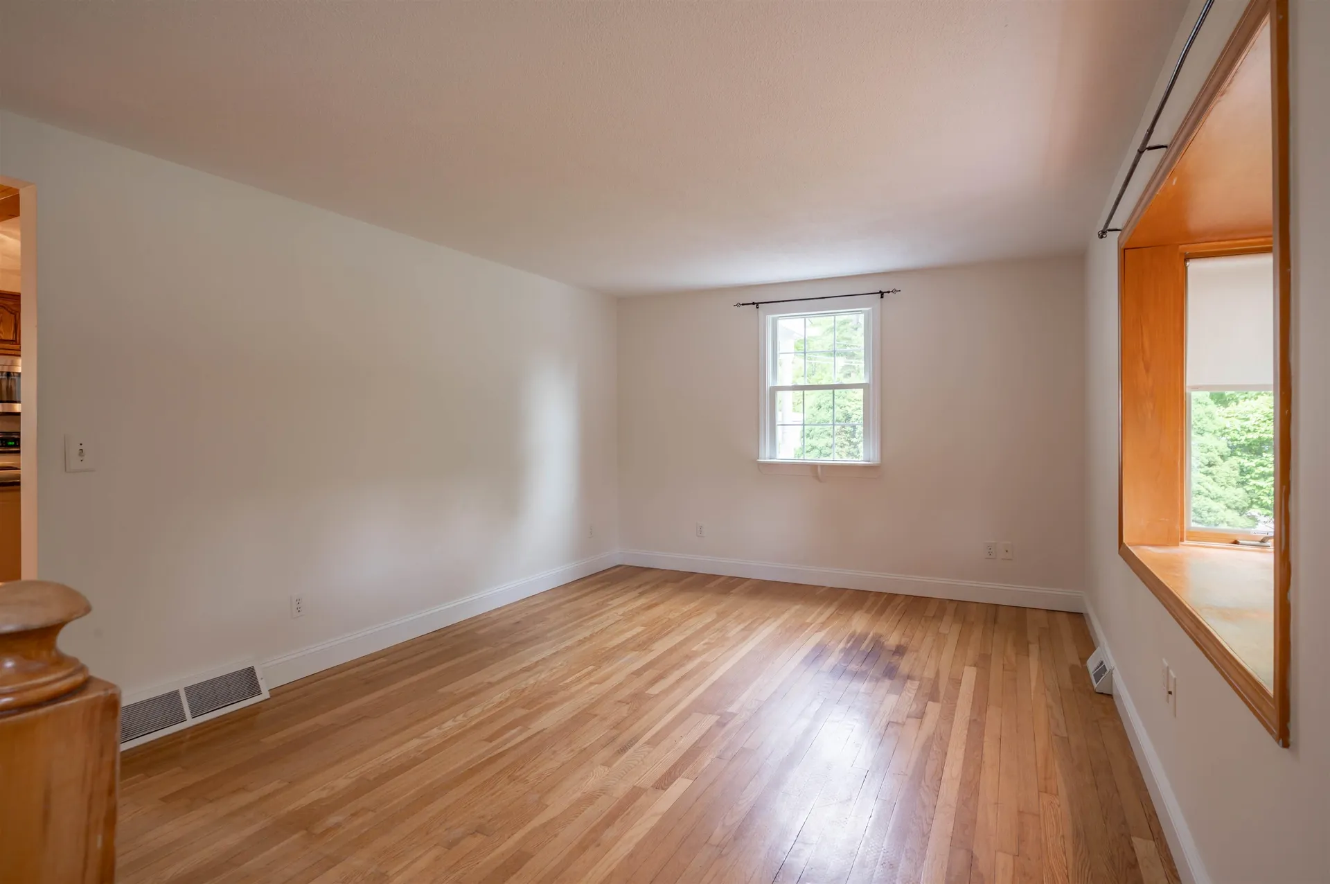 192 Searles Road Nashua NH 03062