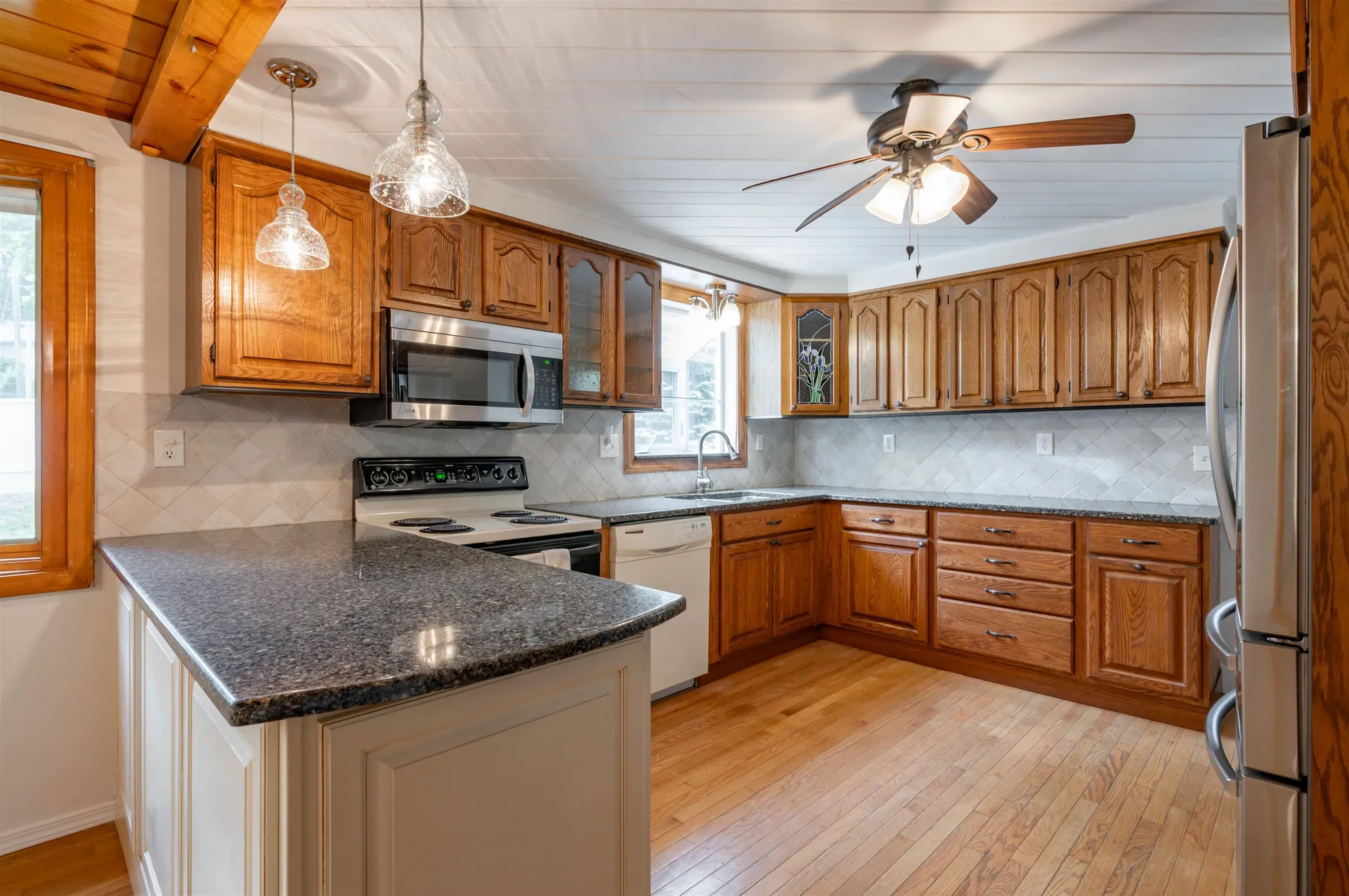 192 Searles Road Nashua NH 03062