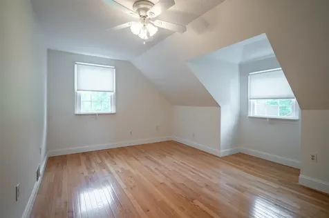 192 Searles Road Nashua NH 03062