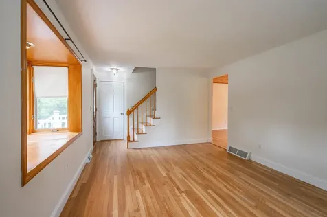 192 Searles Road Nashua NH 03062