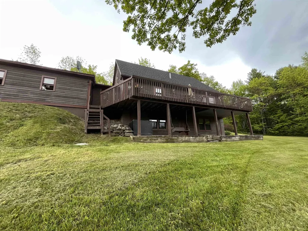 1586 Bent Hill Road Braintree VT 05060