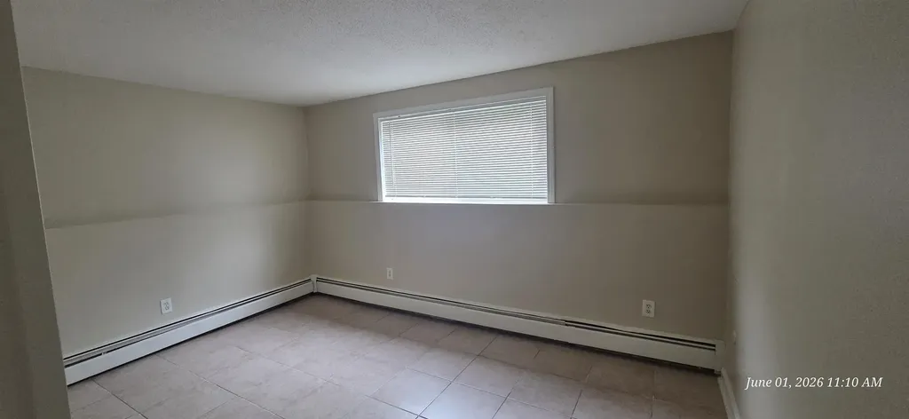 11 Lancelot Court Salem NH 03079