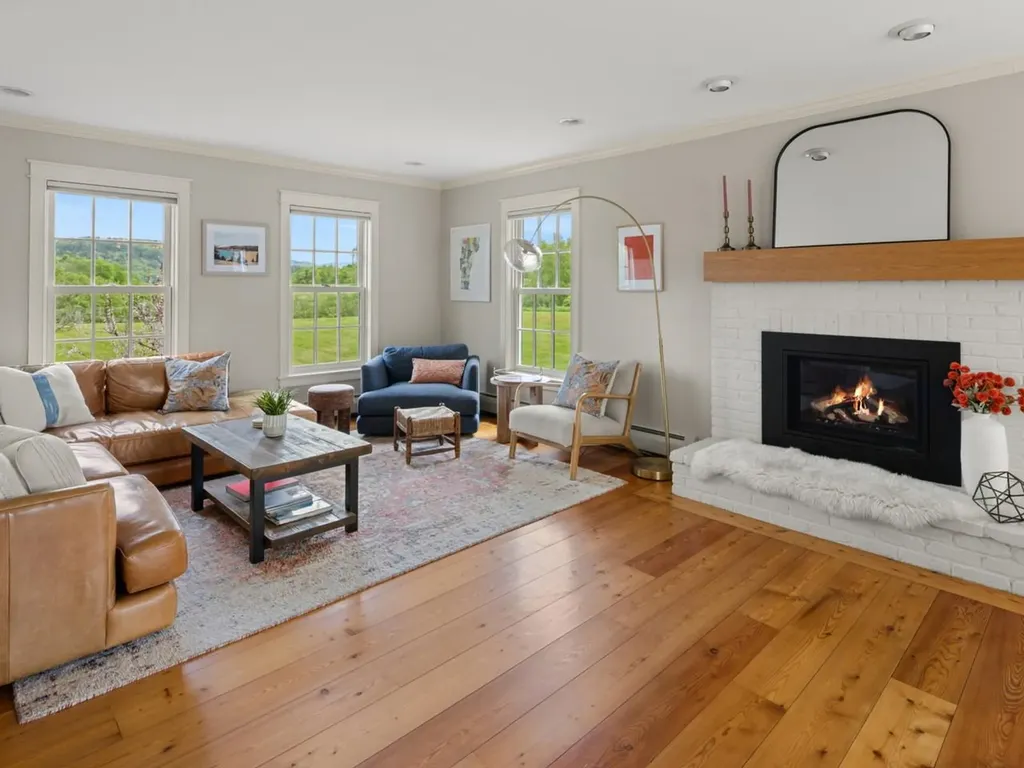 1369 Hinesburg Road Richmond VT 05477