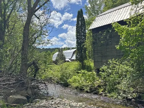 1369 Hinesburg Road Richmond VT 05477