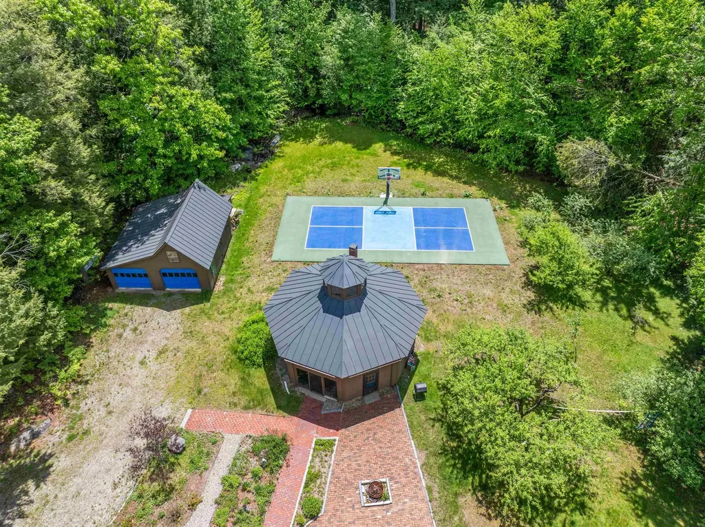 47 Forest Pond Road New Hampton NH 03256