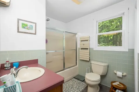 47 Forest Pond Road New Hampton NH 03256