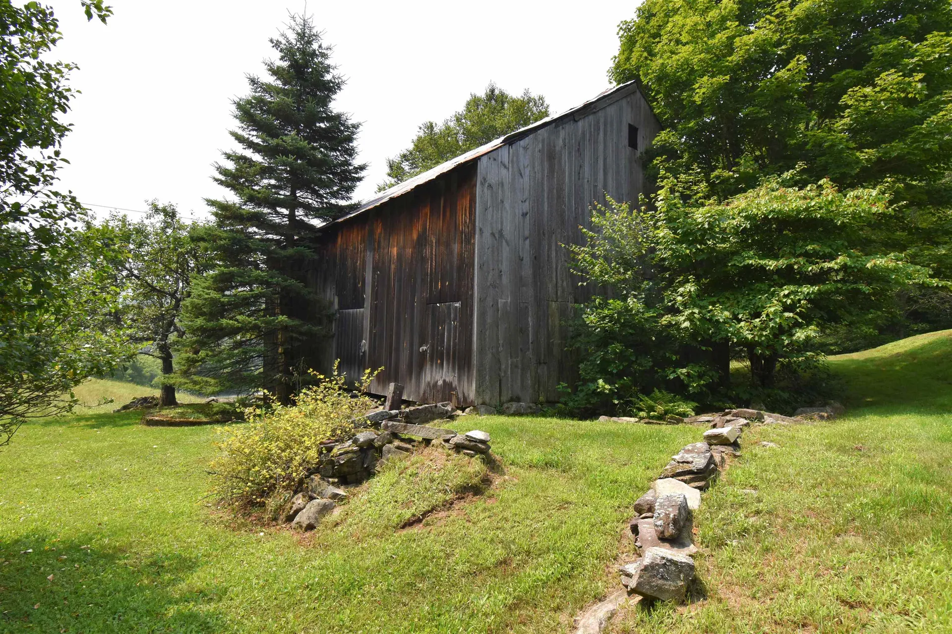 160 Parshley Road Vershire VT 05079