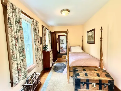 160 Parshley Road Vershire VT 05079