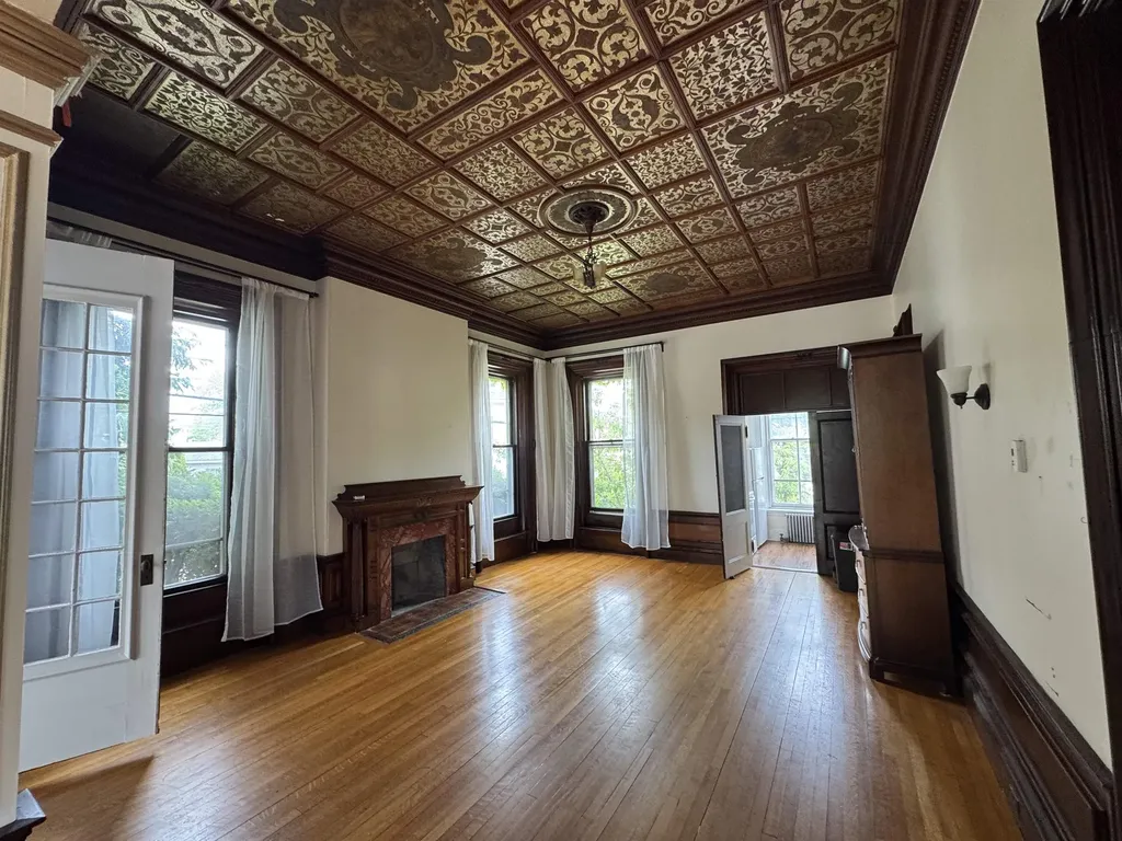 241 Middle Street Portsmouth NH 03801