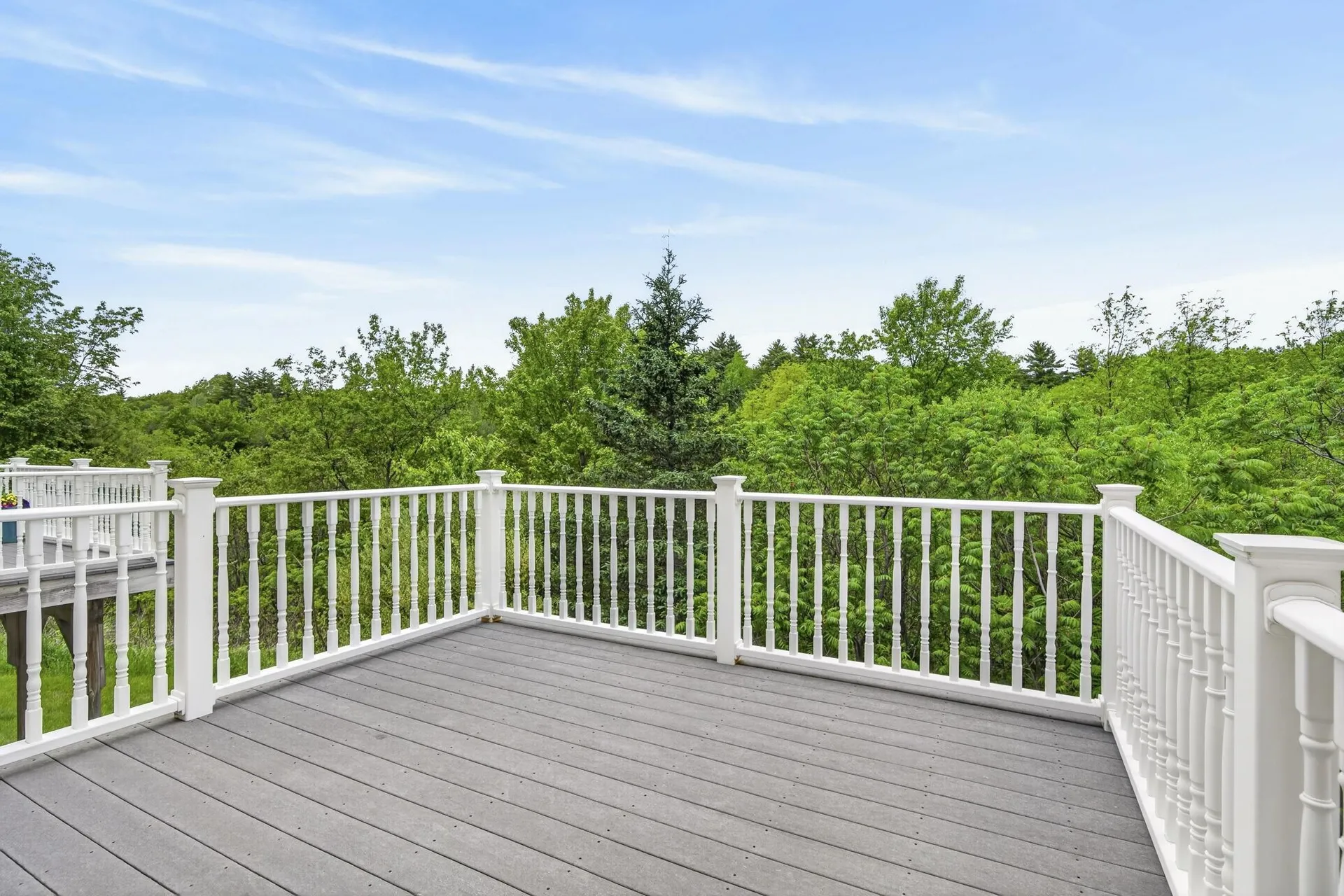15 Shaker Heights Lane Chester NH 03036