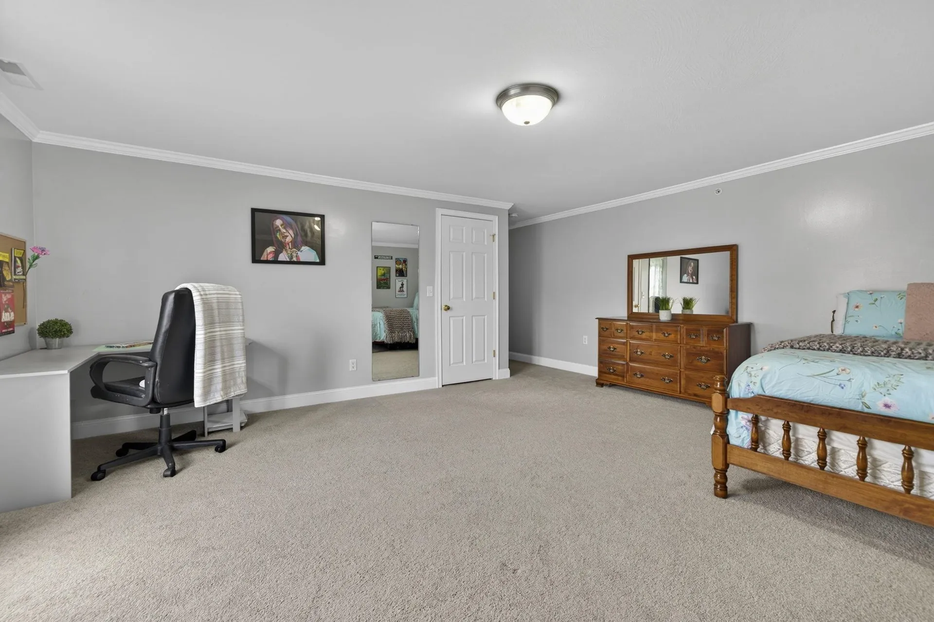 15 Shaker Heights Lane Chester NH 03036