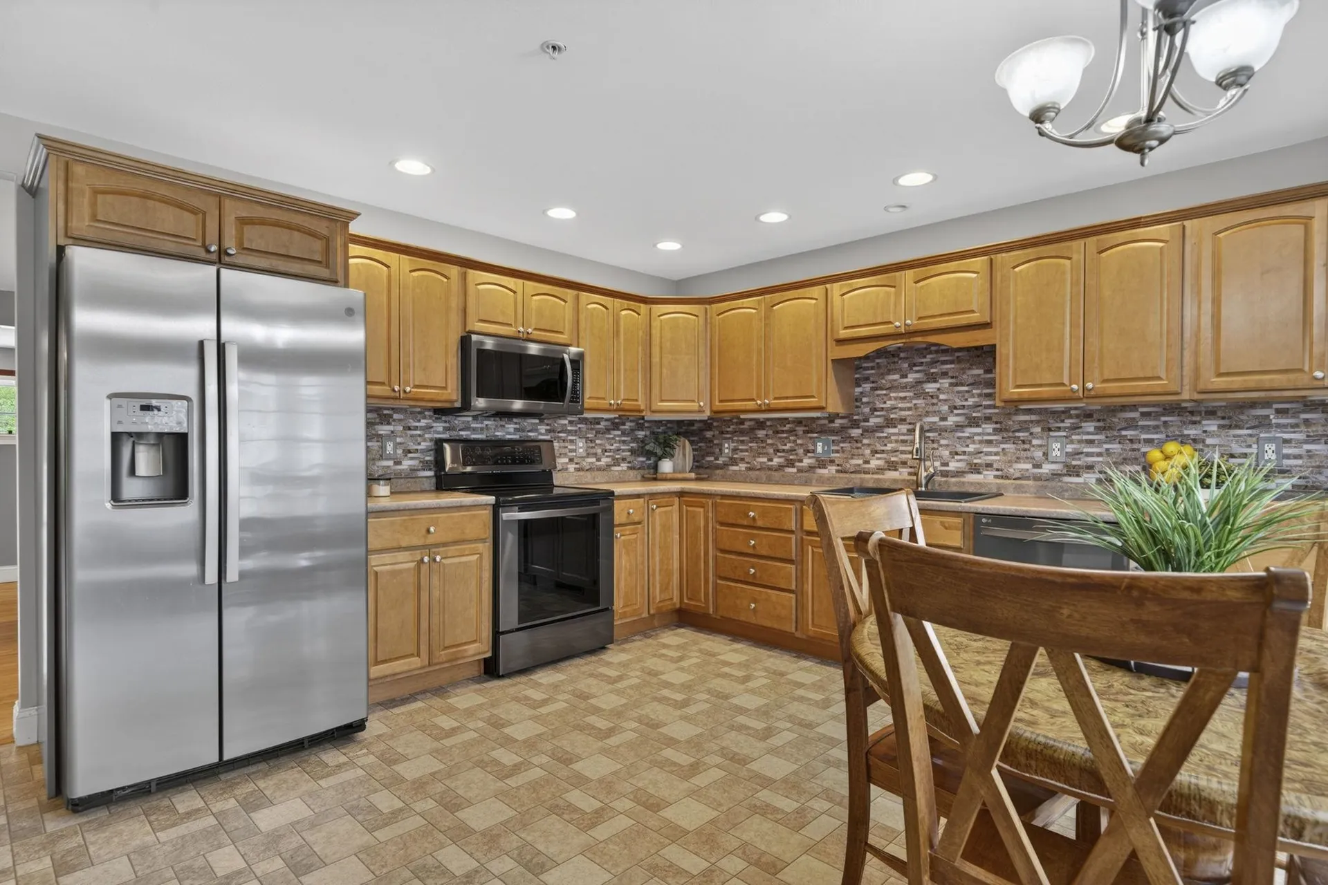 15 Shaker Heights Lane Chester NH 03036