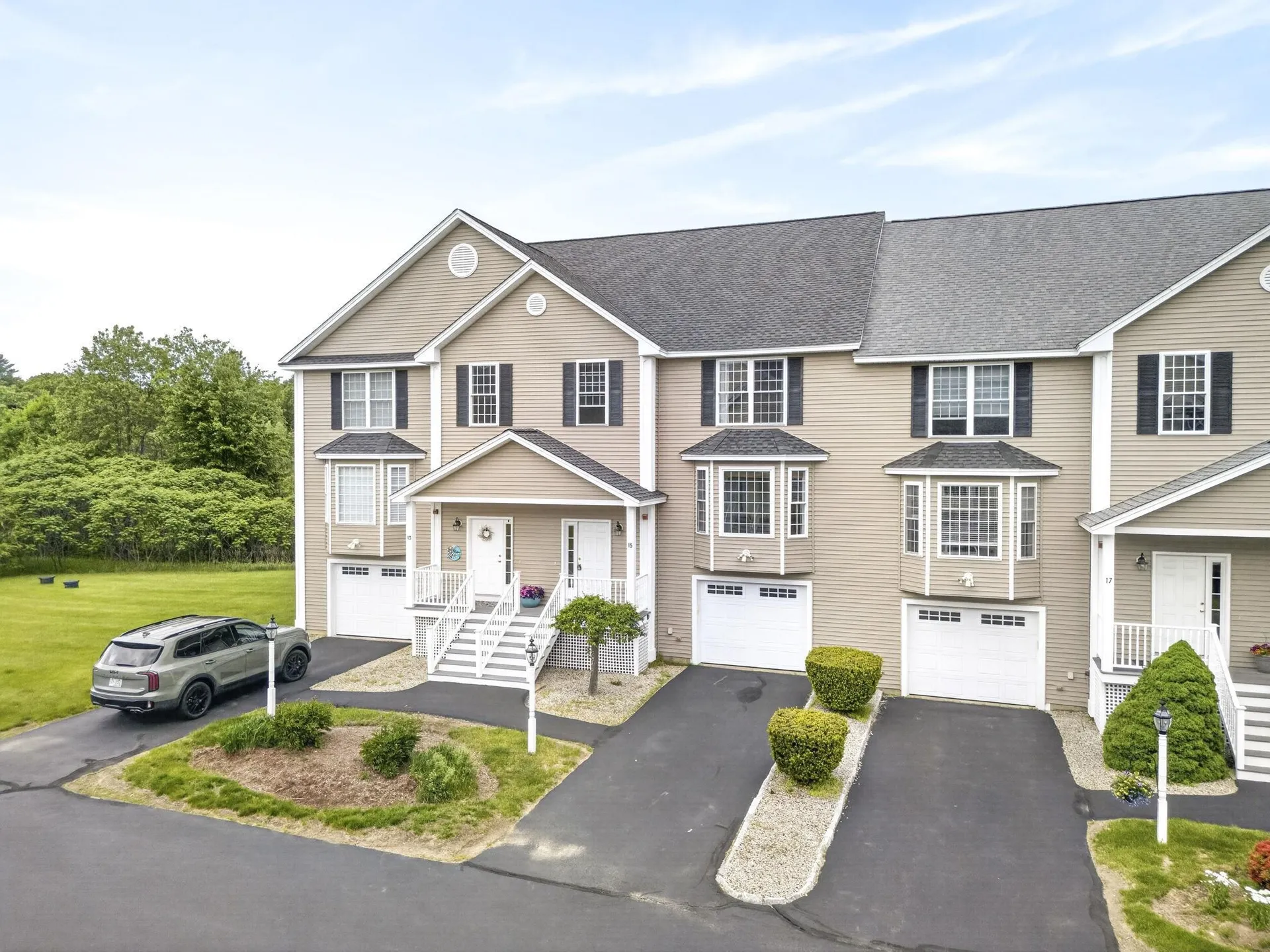 15 Shaker Heights Lane Chester NH 03036