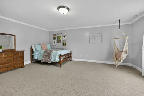 15 Shaker Heights Lane Chester NH 03036