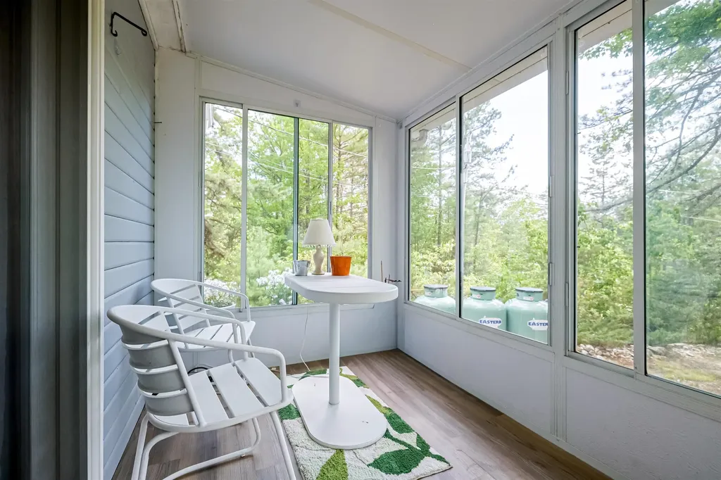 40 Emerald Point Road Wakefield NH 03830