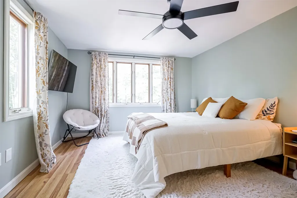 40 Emerald Point Road Wakefield NH 03830