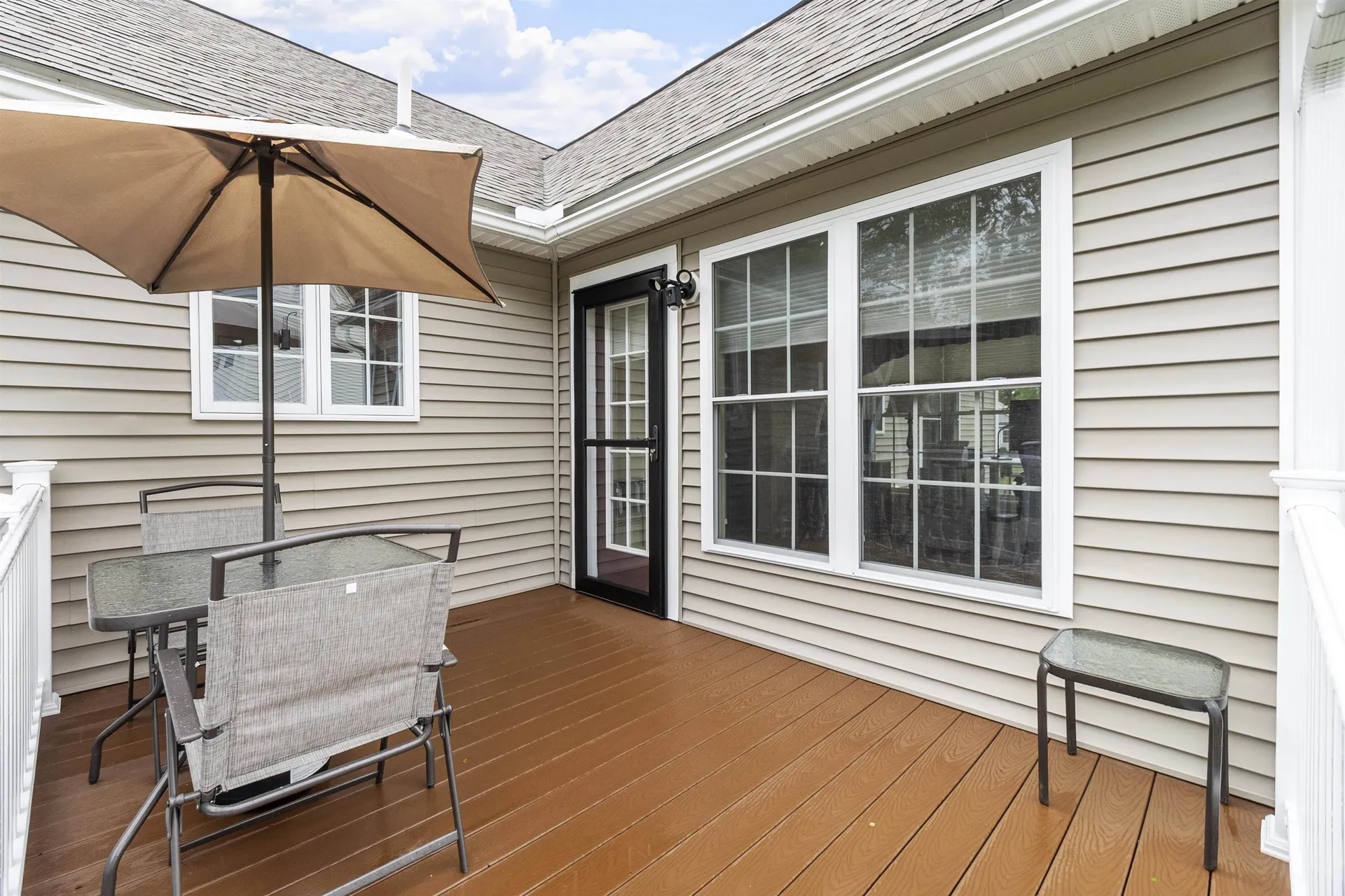 22 Dixon Drive Litchfield NH 03052