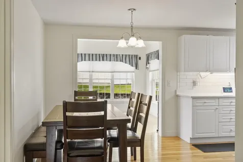 22 Dixon Drive Litchfield NH 03052