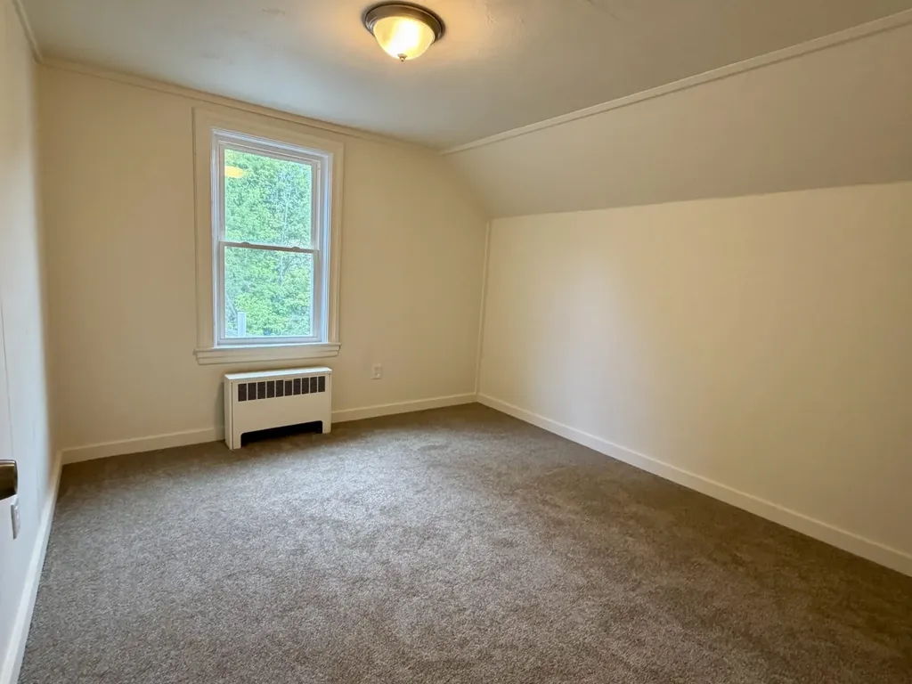 47 Upper Welden Street St. Albans City VT 05478