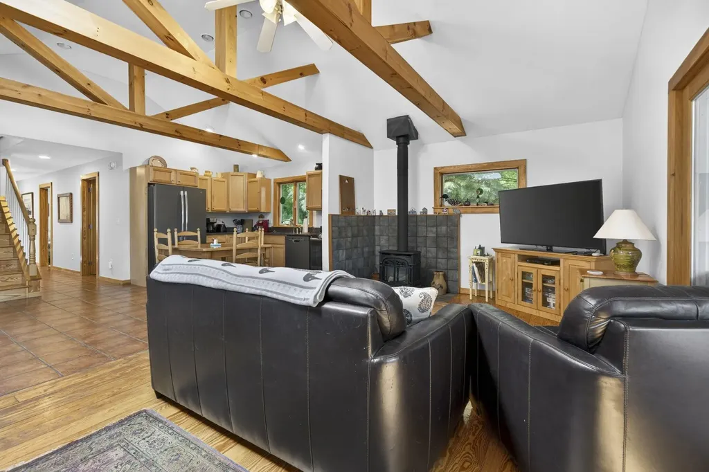 2221 Valley Road Stoddard NH 03280