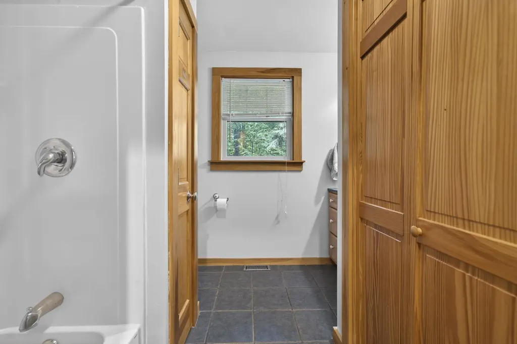 2221 Valley Road Stoddard NH 03280