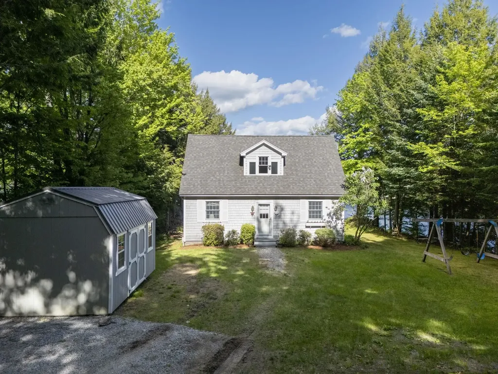 2221 Valley Road Stoddard NH 03280
