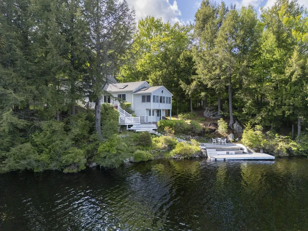 2221 Valley Road Stoddard NH 03280