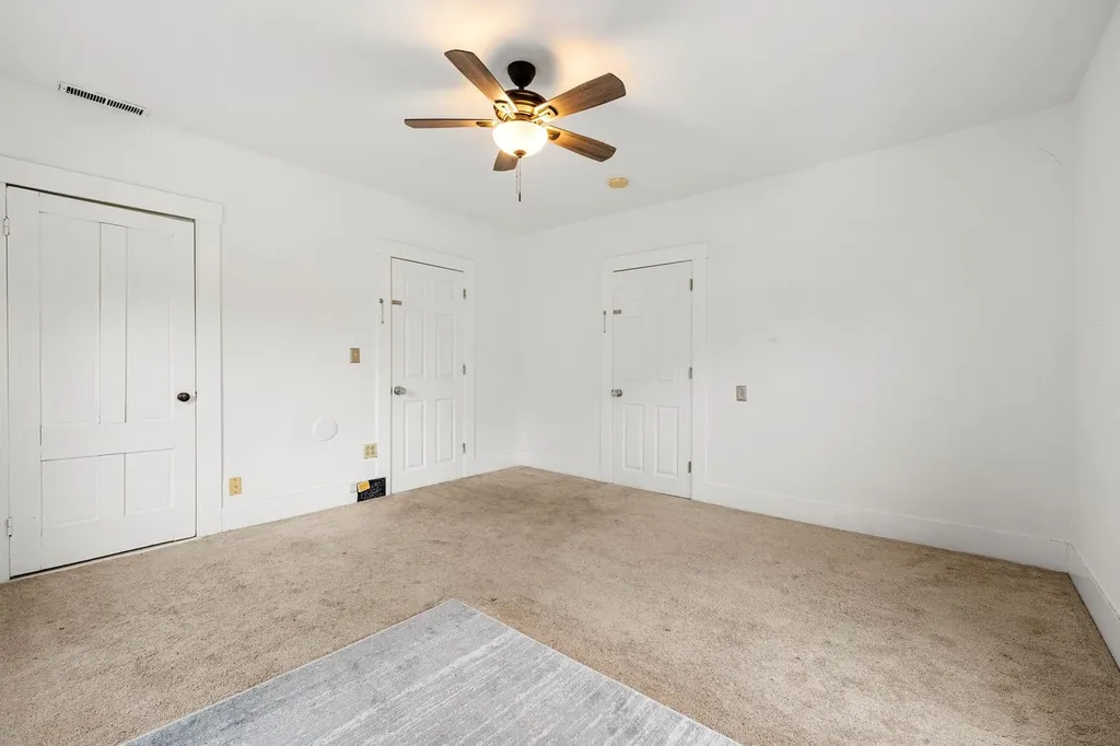 30 Abbott Street Nashua NH 03064