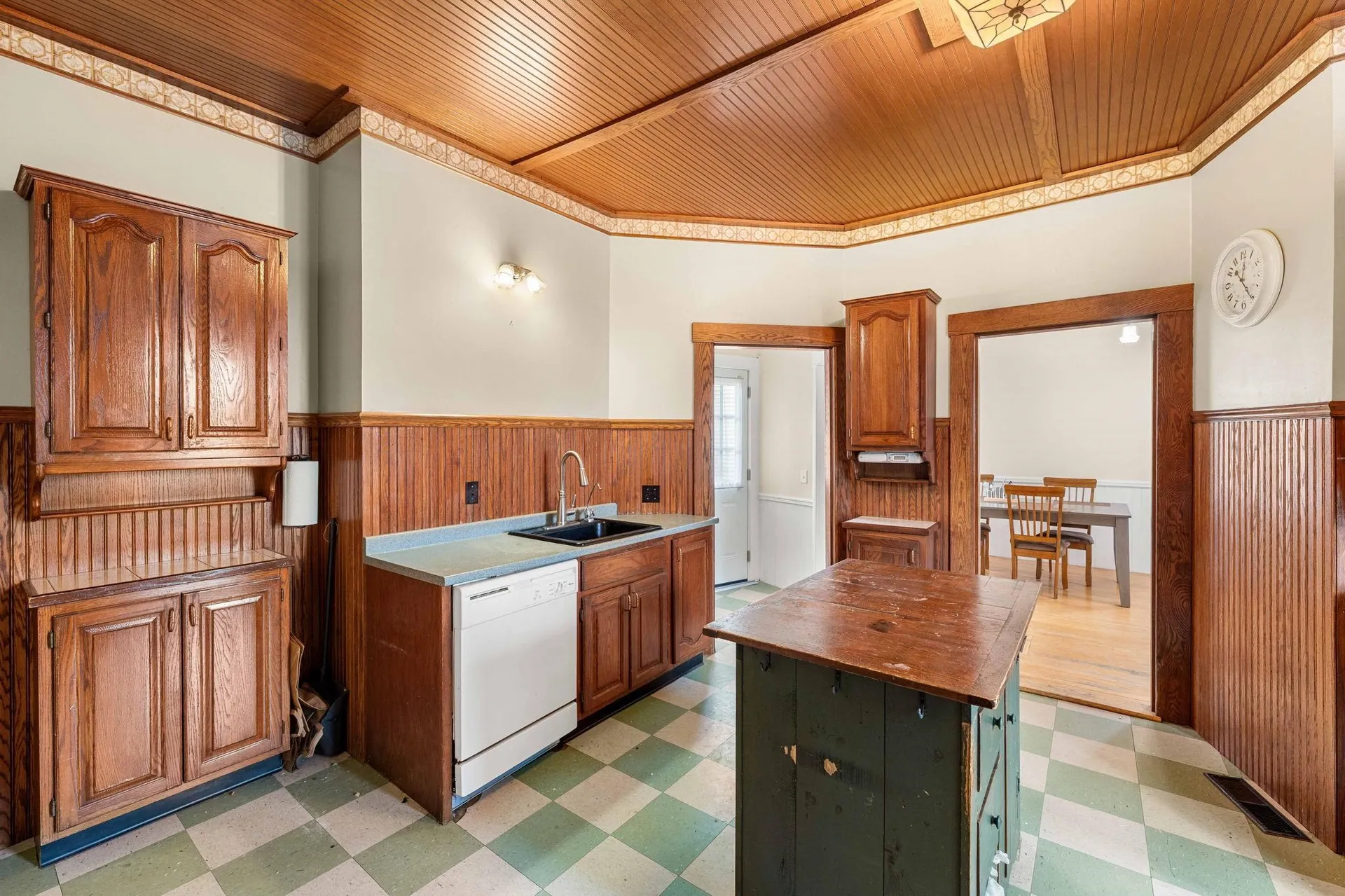 30 Abbott Street Nashua NH 03064