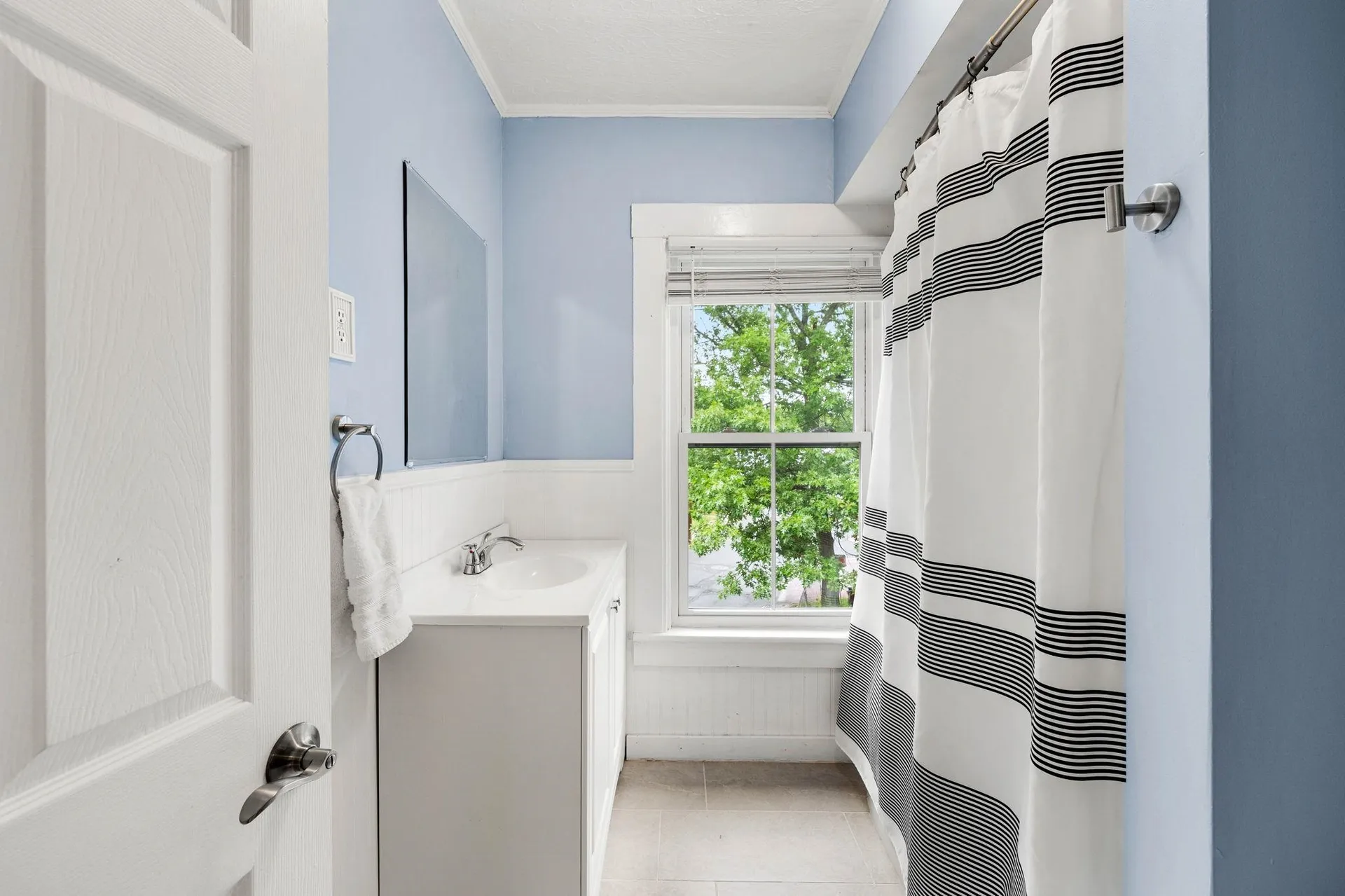 30 Abbott Street Nashua NH 03064