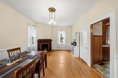 30 Abbott Street Nashua NH 03064