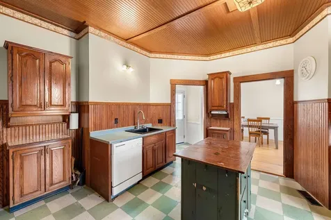 30 Abbott Street Nashua NH 03064
