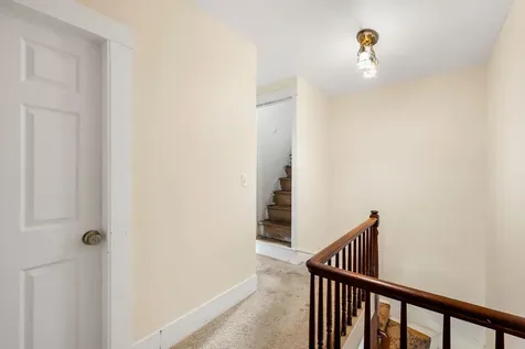 30 Abbott Street Nashua NH 03064