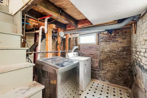 30 Abbott Street Nashua NH 03064