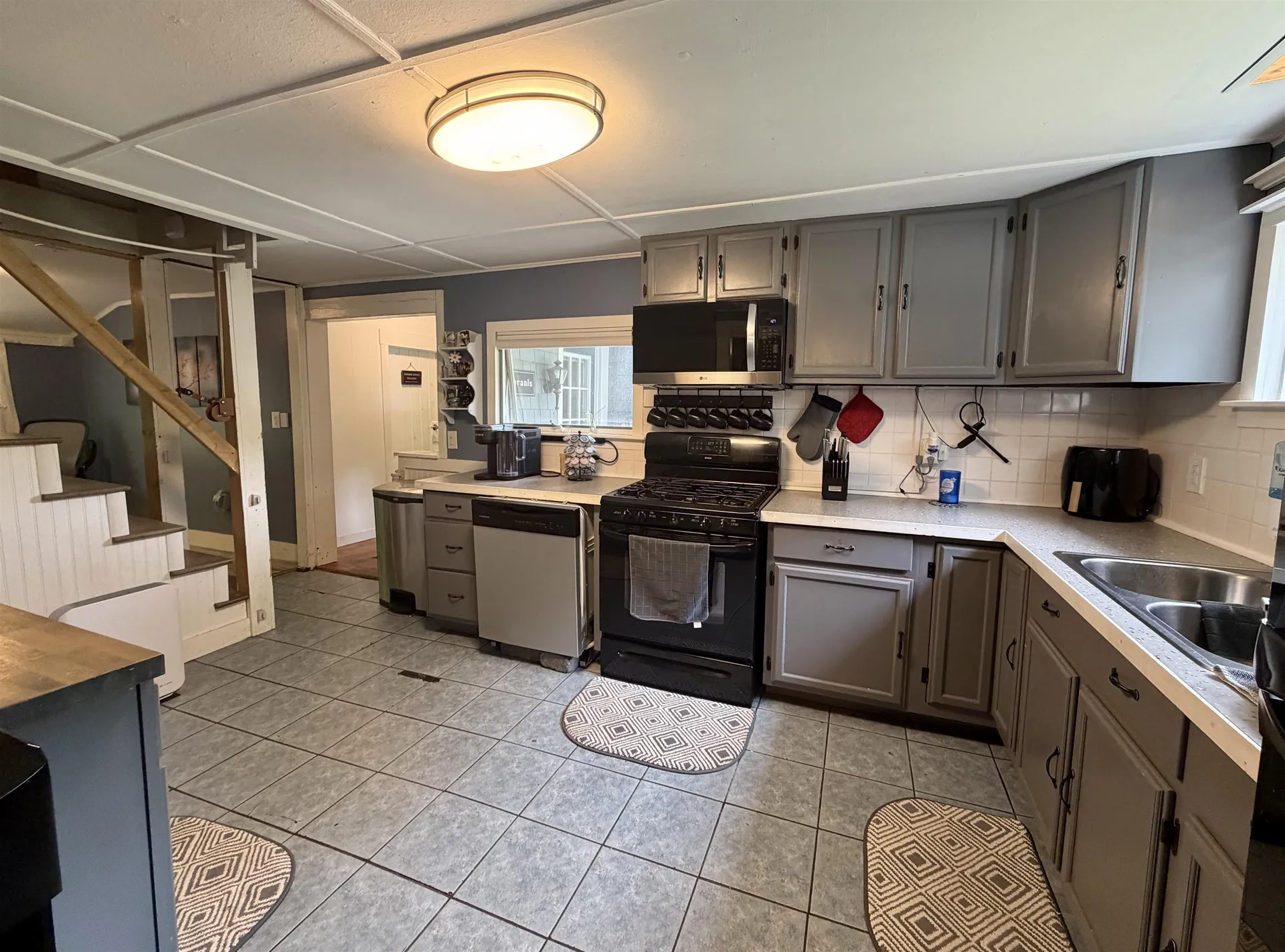 65 Old Goshen Road Newport NH 03773