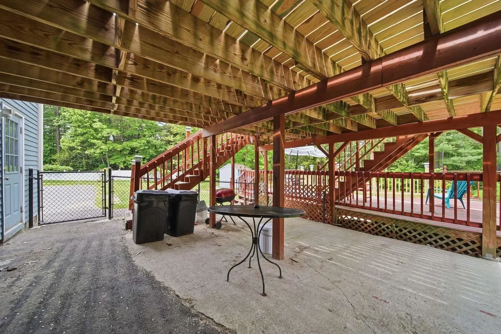 35 Iris Drive Merrimack NH 03054