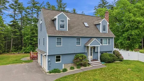 35 Iris Drive Merrimack NH 03054