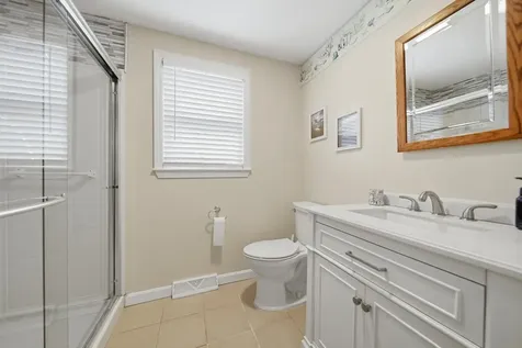 35 Iris Drive Merrimack NH 03054