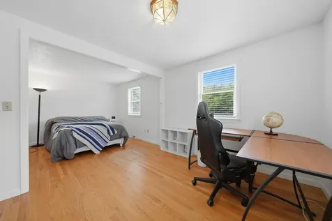 35 Iris Drive Merrimack NH 03054