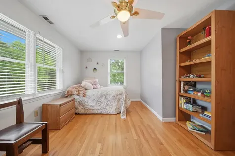 35 Iris Drive Merrimack NH 03054