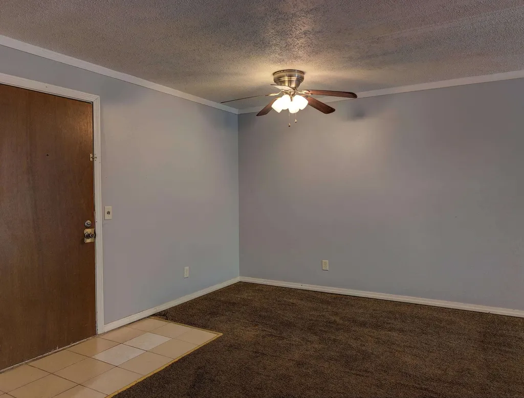 379 Huse Road Manchester NH 03103