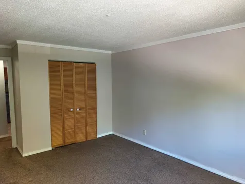 379 Huse Road Manchester NH 03103