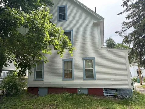 8 Court Street Rochester NH 03867