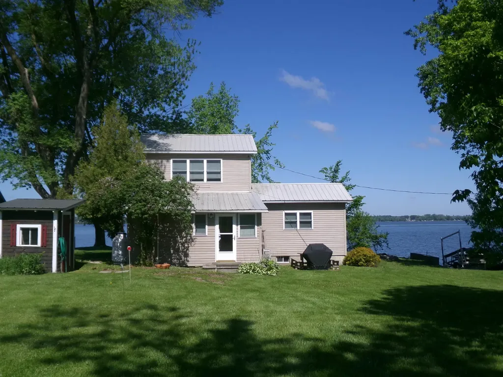 20 Sunset Harbor Road Swanton VT 05488